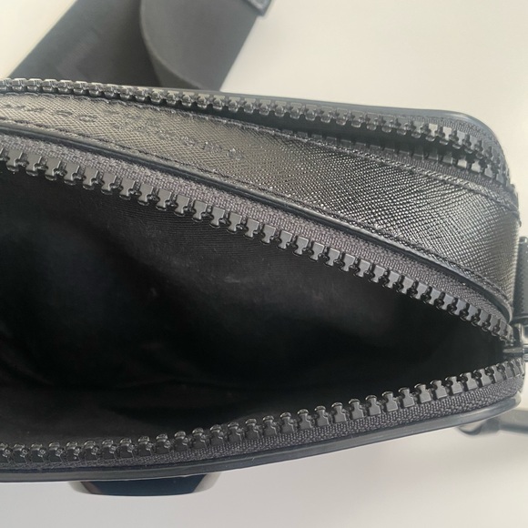 Authentic Marc Jacobs Snapshot - Picture 11 of 16